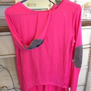 Asymmetric hem hi-low shimmer elbow tee  NWOT